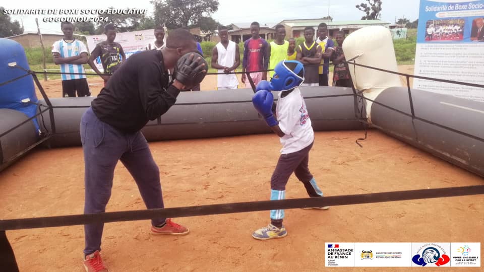 Activités interactives menées sur l'esplanade du marché à bétail de Gogounou